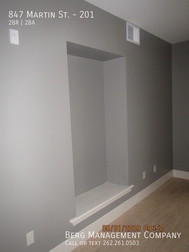 Foto del edificio - 847 Martin St