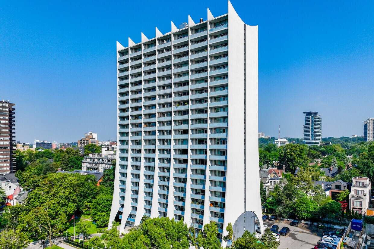 Prince Arthur Apartments 20 Prince Arthur Ave Toronto, ON