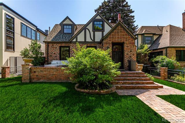 Foto principal - 376 S High St