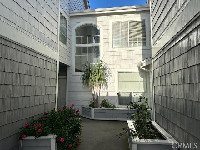 Building Photo - 552 Shoal Cir
