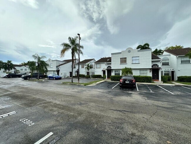 Building Photo - 9742 NW 48th Terrace