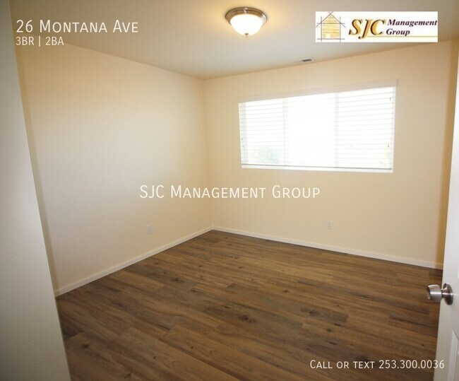 Foto del edificio - 26 Montana Ave