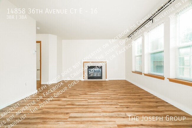 Building Photo - 14858 36th Ave Ct E