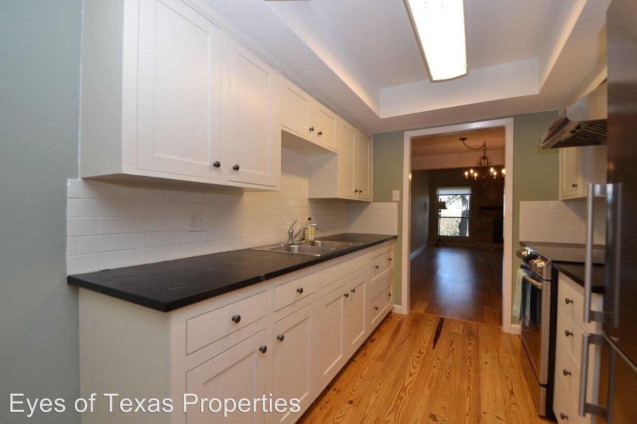 Primary Photo - 2 br, 2 bath House - 8302 Alta Verde Dr.