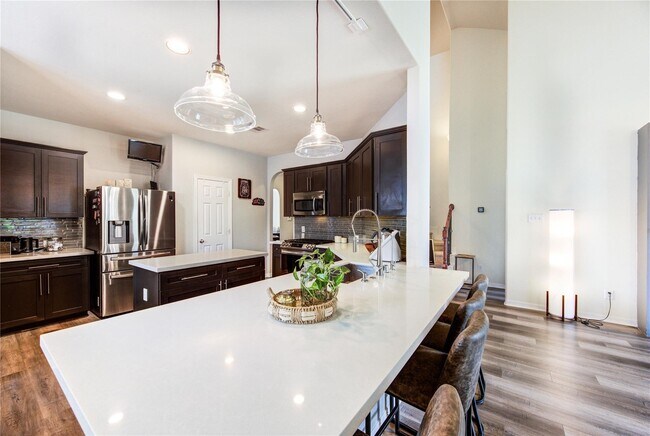 Foto del edificio - 26614 Becker Pines Ln