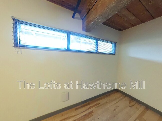 Foto del edificio - 1101 Hawthorne Ln