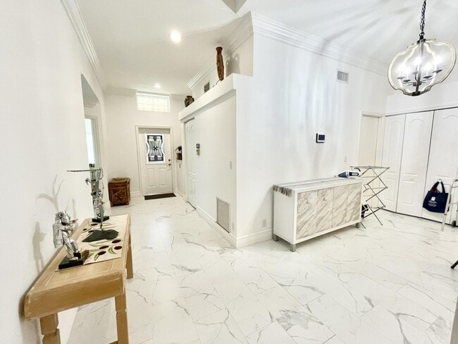 Building Photo - 9663 Boca Gardens Cir N