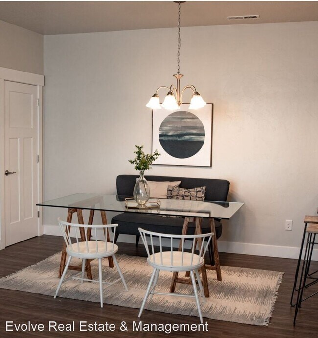 Building Photo - 3 br, 2 bath House - 14514 S Ronan Lane T-201