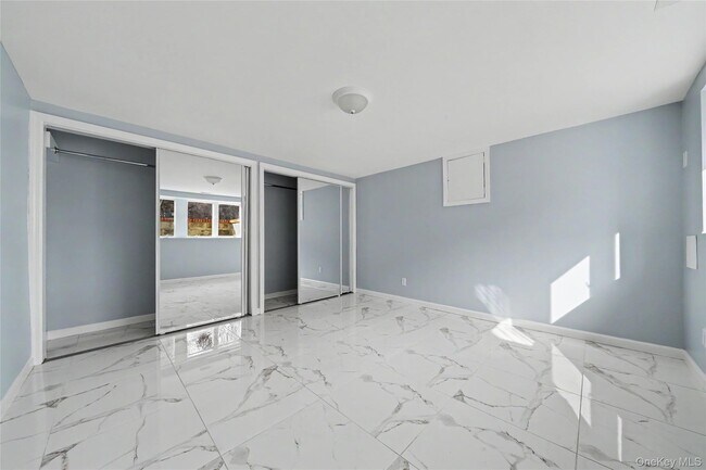 Foto del edificio - 635 E Lincoln Ave