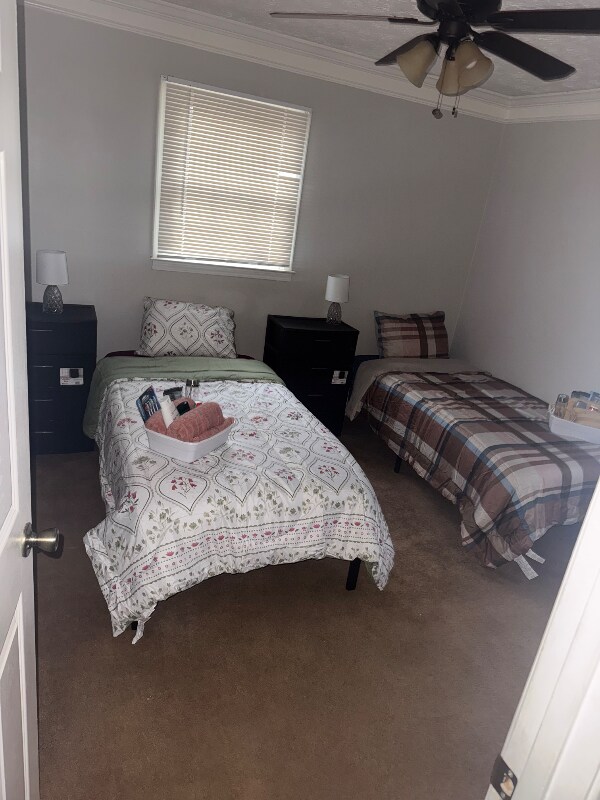 Foto del edificio - 2016 Cleburne Pkwy