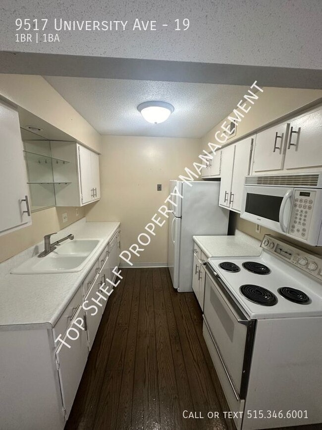 9517 University Ave Unit 19, Clive, IA 50325 Condo for Rent in Clive