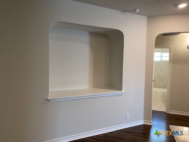 Building Photo - 416 Red River