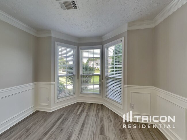 Building Photo - 3927 Brandon Lee Way