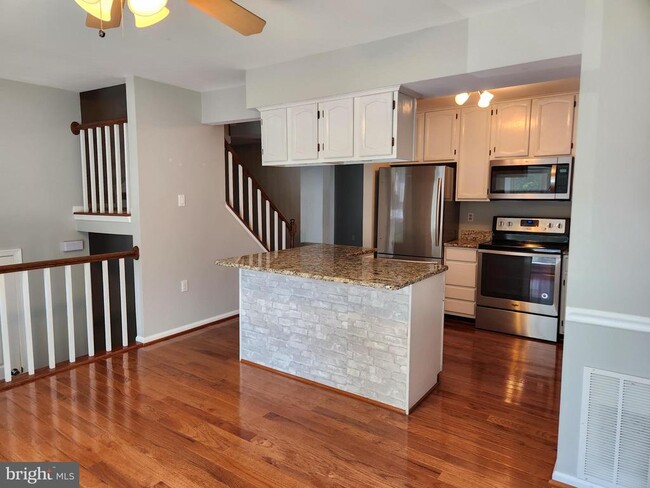 Foto del edificio - 3344 Stone Heather Ct