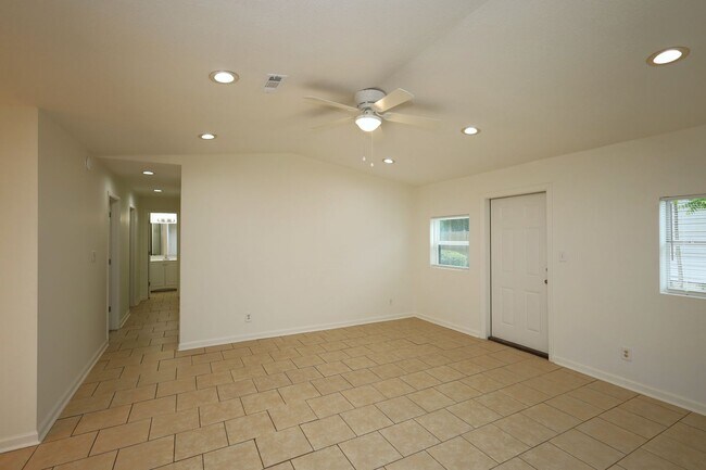 Foto del edificio - 2816 Kirkwood Cir