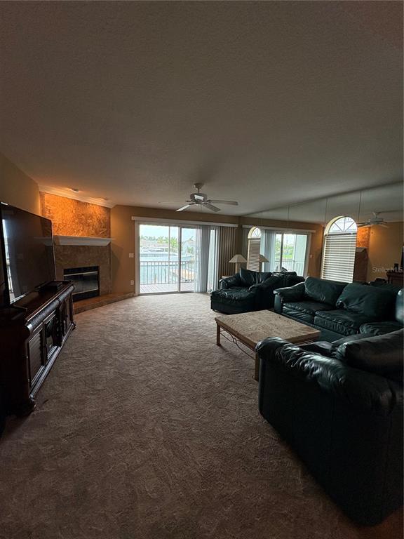 Foto del edificio - 737 Pinellas Bayway S