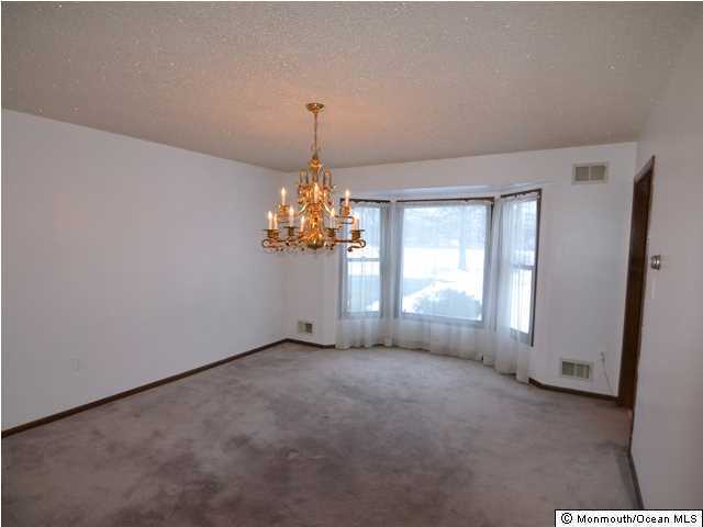 Foto del edificio - 64 Harbor Rd