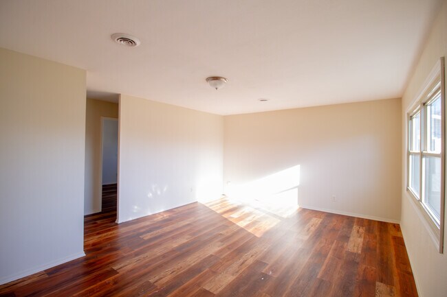 Foto del edificio - 530 W Northgate Pkwy