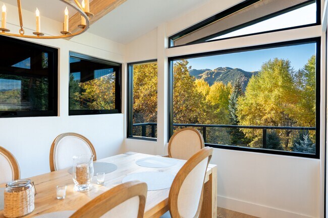 Foto del edificio - 59 Herron Hollow Dr