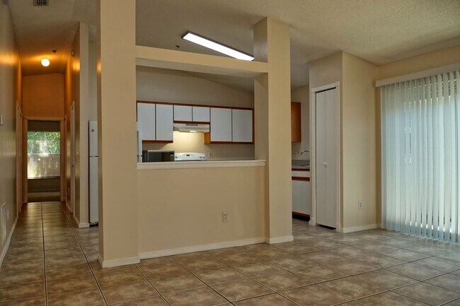 Foto del edificio - Move in Special! $100 off First Months Ren...