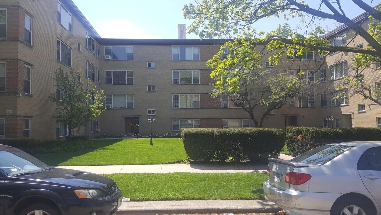 2619 W Fitch Ave Unit 2C, Chicago, IL 60645 Condo for Rent in Chicago