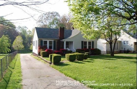 Primary Photo - 3914 Cherry St