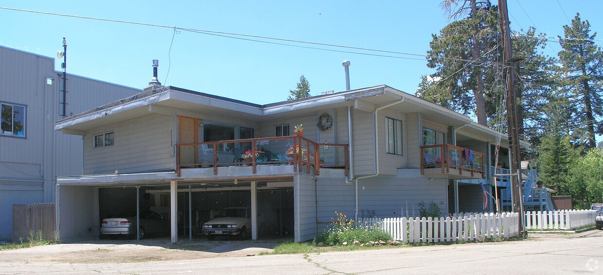 Primary Photo - 941 Balbijou