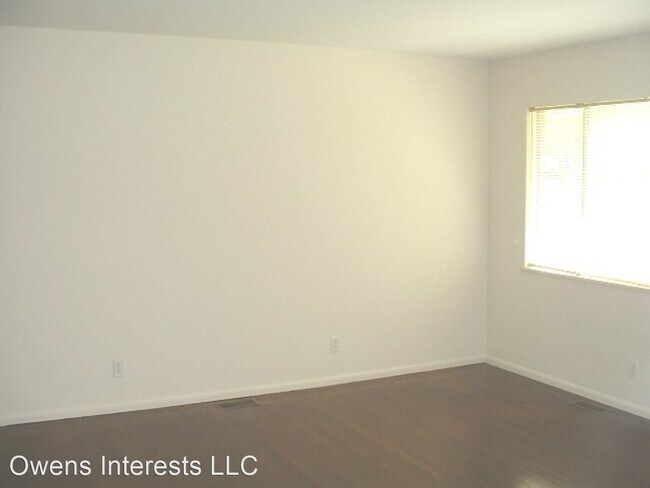 Foto del edificio - 3 br, 1.5 bath House - 237 Vanderbilt Drive