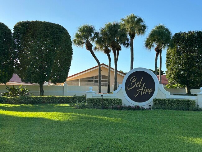 Foto del edificio - 5072 Alencia Ct