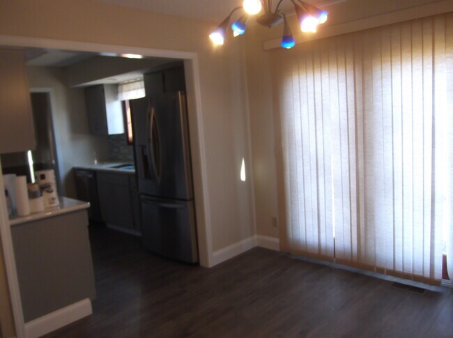 Building Photo - 2804 Rachel Rd