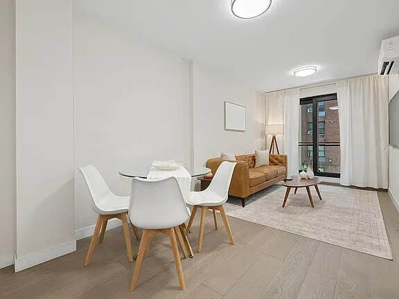 Foto del edificio - 608 Ocean Ave