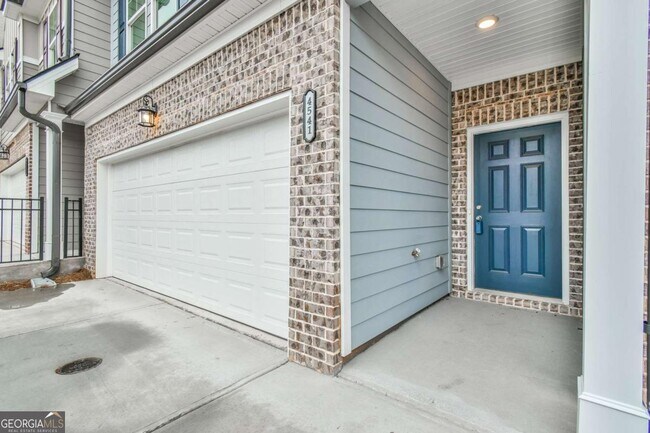 Foto del edificio - 4541 Bishops Ln