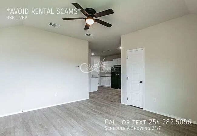 Foto del edificio - 713 Eastland Dr