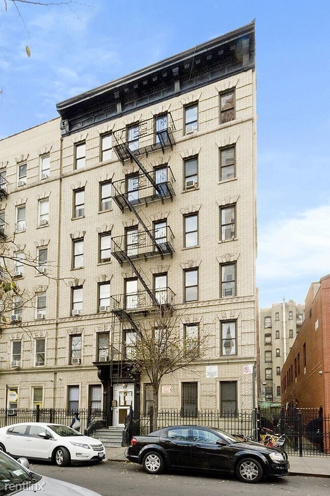 Foto del edificio - 102 E 103rd St