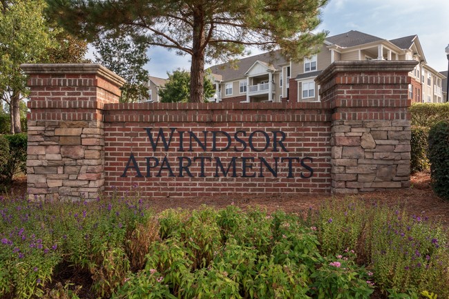 Foto del edificio - Windsor At Tryon Village