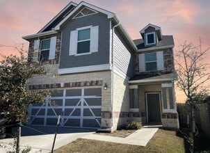 Building Photo - 13905 Inaugural St