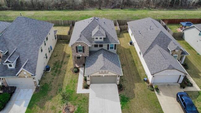 Building Photo - 6007 Prince Pl Dr