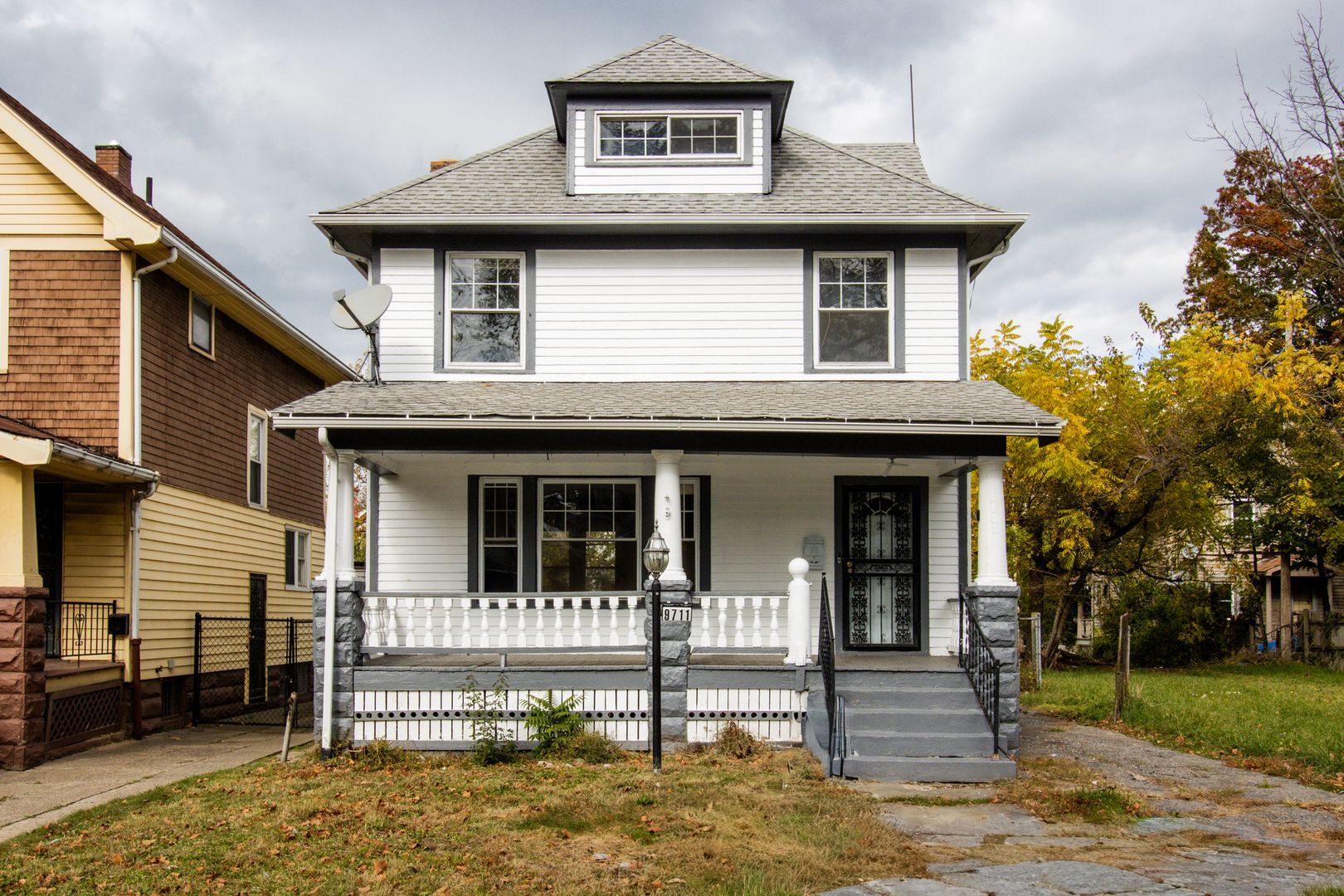 9711 Parmelee Ave Cleveland, OH 44108 – photo 1