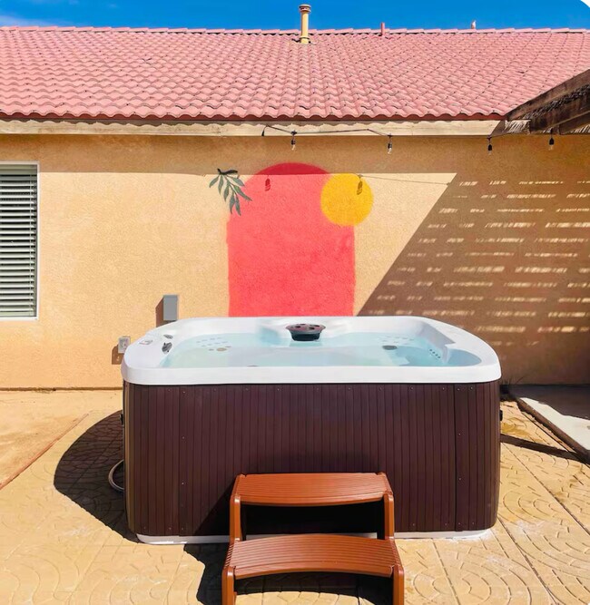 Building Photo - 71593 Florida Dr