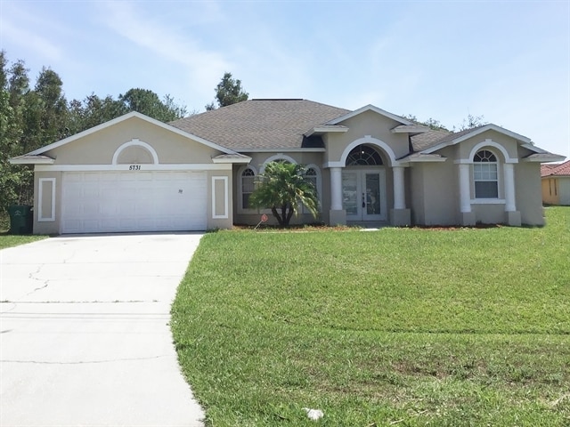 Building Photo - 5731 NW Zenith Dr
