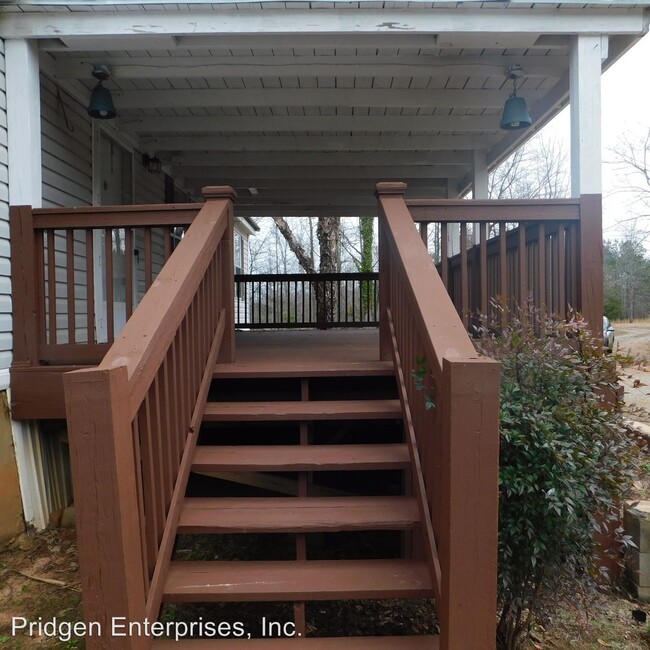 Building Photo - 3 br, 2 bath House - 107 Smokey Ridge Road