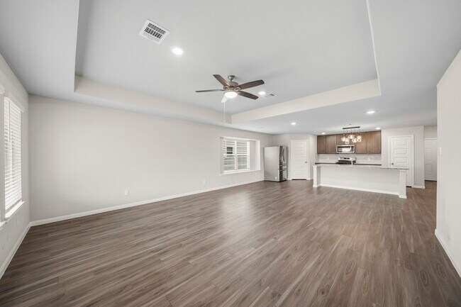 Building Photo - 5327 Briana Dee Dr