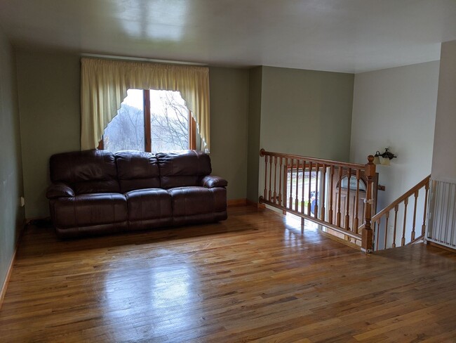Foto del edificio - Great school district, three bedroom two b...