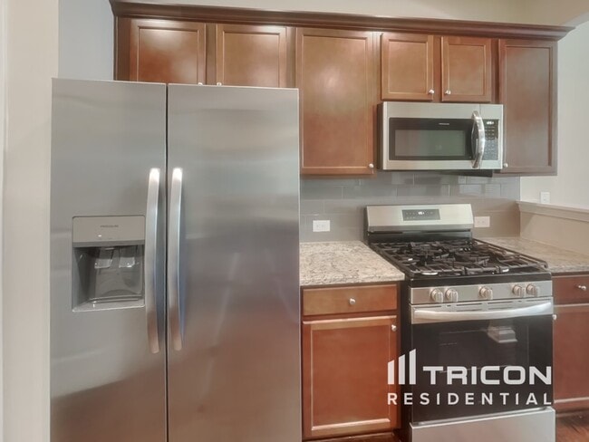 Building Photo - 3113 Baylor Cir