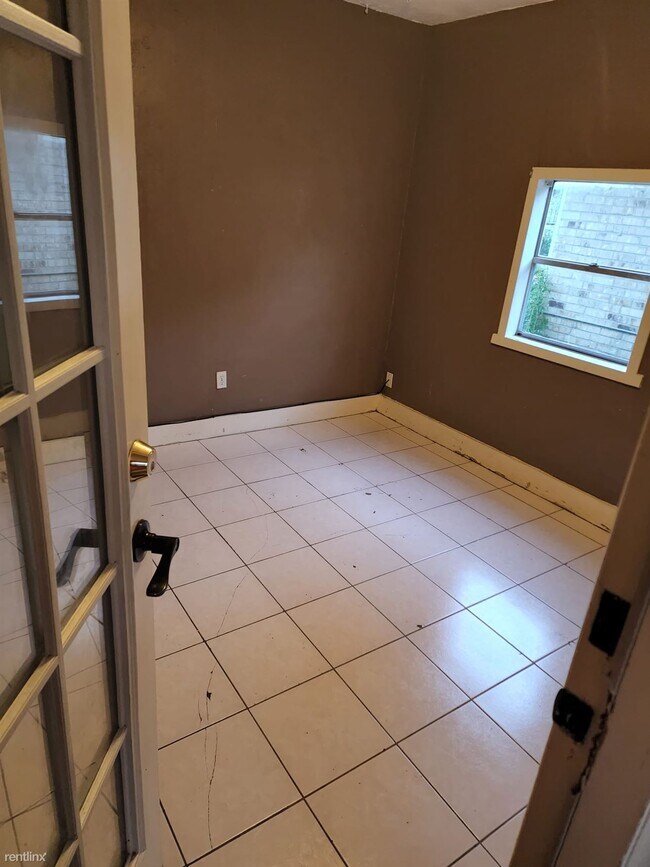 Foto del edificio - 4 br, 1 bath House - 5607 Rue Street