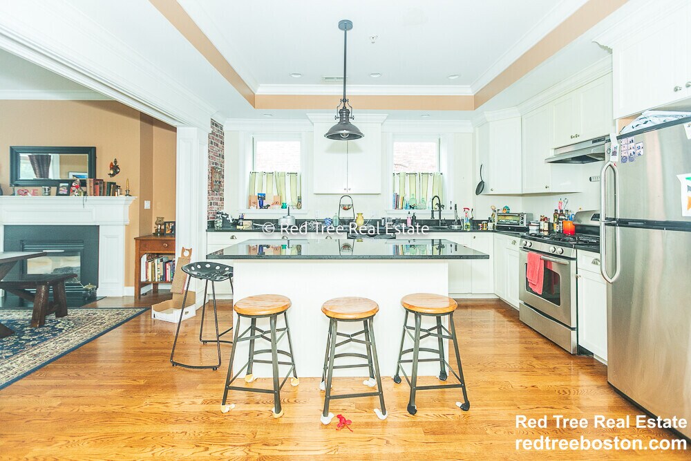 Foto principal - 1803 Beacon St