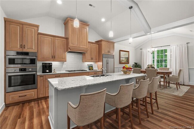 Building Photo - 120 Tequesta Trl
