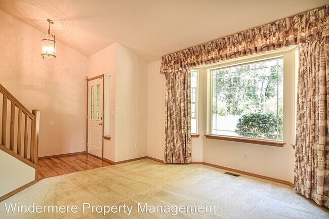 Foto del edificio - 4 br, 2.5 bath House - 26 Winesap Rd