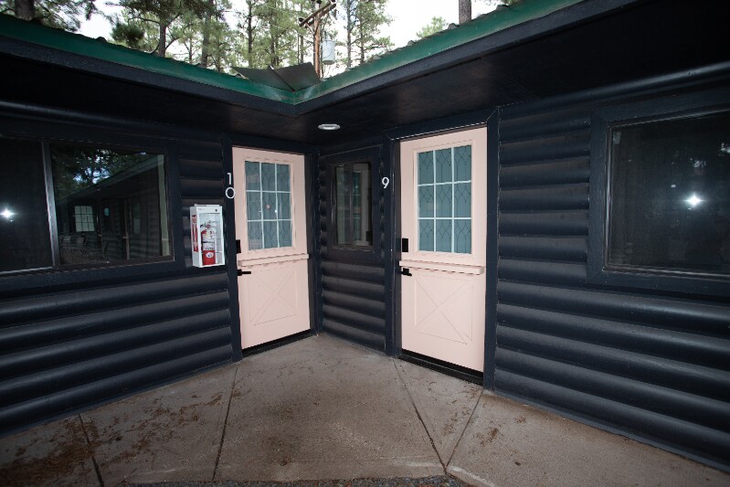 858 E White Mountain Blvd Unit 10, AZ 85935 Room