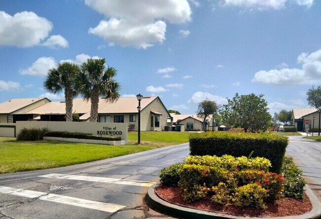 Foto del edificio - 872 SW Monica St